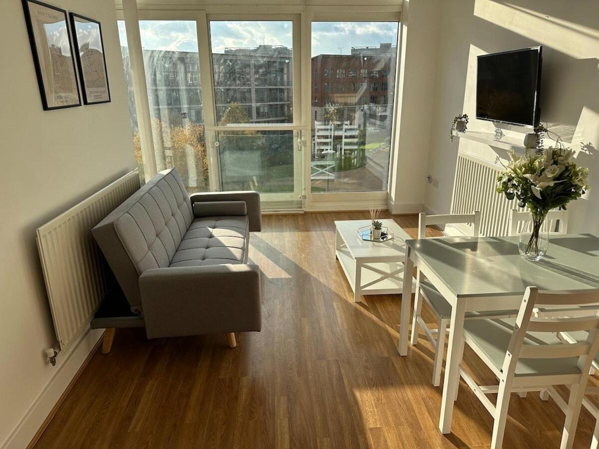 Luxury 1 Bedroom Apartment - City Centre - Balcony - Near O2 Academy バーミンガム エクステリア 写真