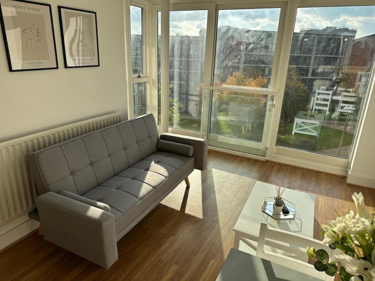 Luxury 1 Bedroom Apartment - City Centre - Balcony - Near O2 Academy バーミンガム エクステリア 写真